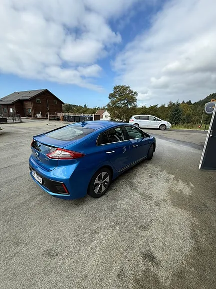 Hyundai Ioniq 2017 photo 3