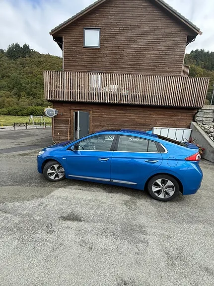 Hyundai Ioniq 2017 photo 4