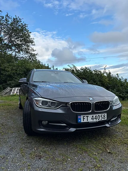 BMW 320D 2012 photo 2