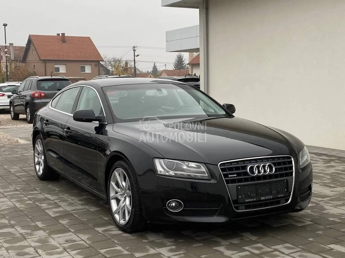 Audi A5 2010 photo 4