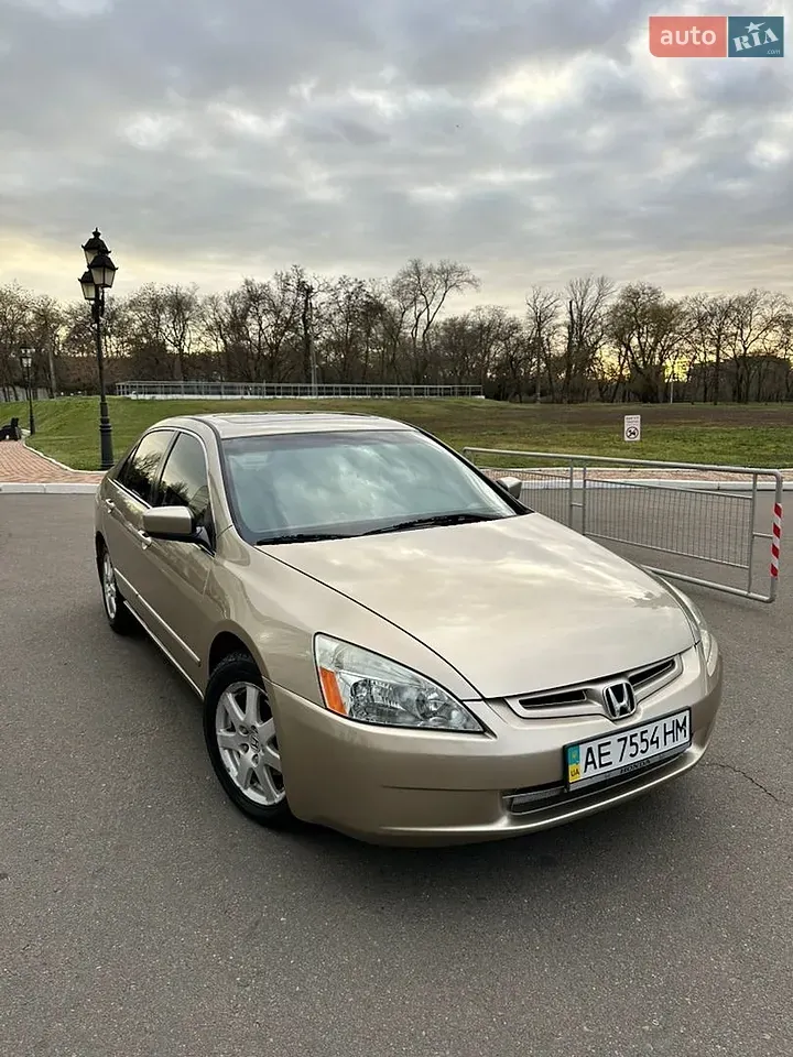 Honda Accord 2005 photo 2