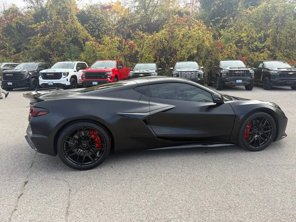 Chevrolet Corvette 2025 photo 4