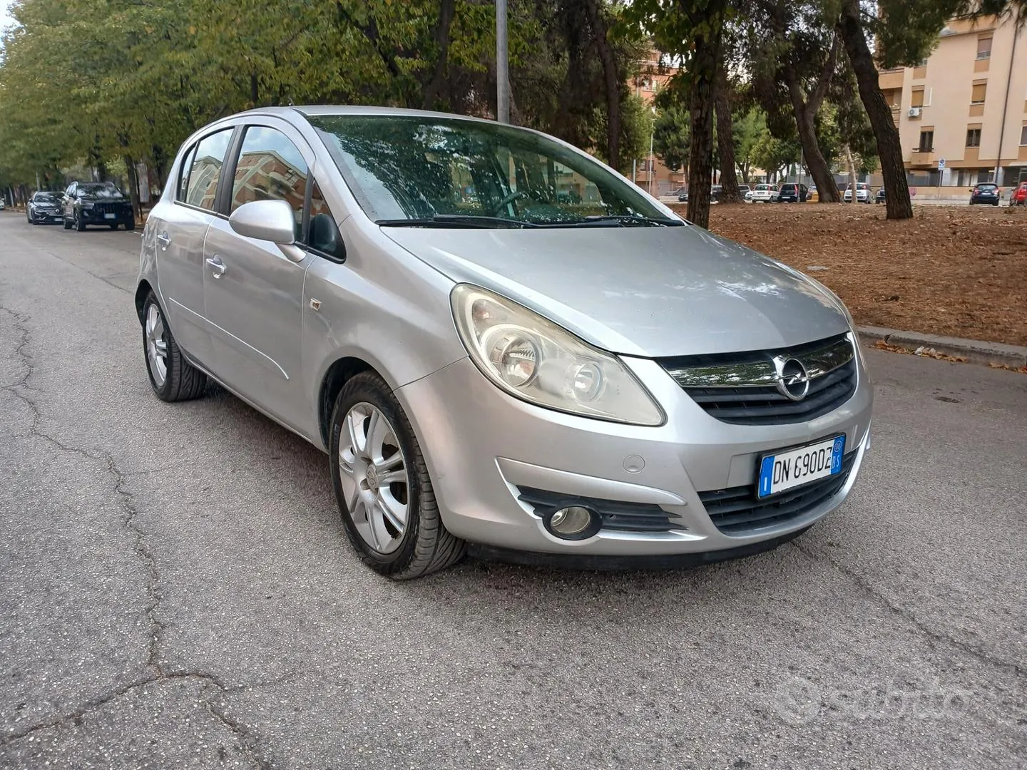 Opel Corsa 2009 photo 2