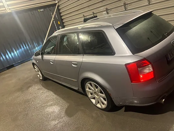 Audi A4 2004 photo 5