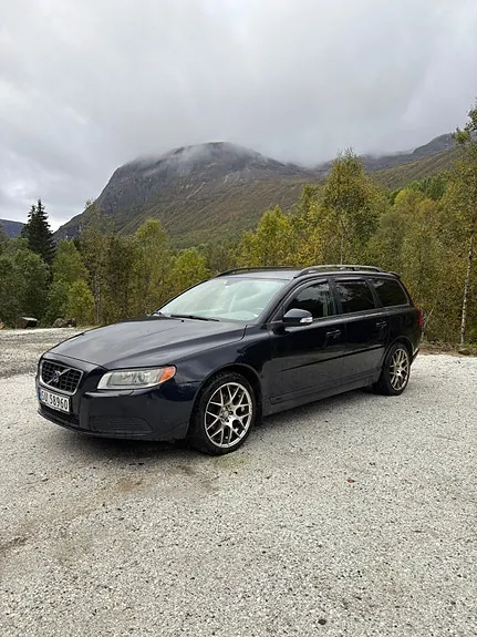 Volvo V70 2008 photo 3