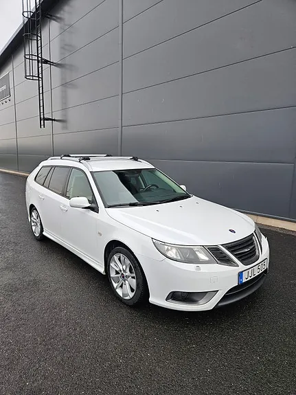 Saab 9-3 2010 photo 5