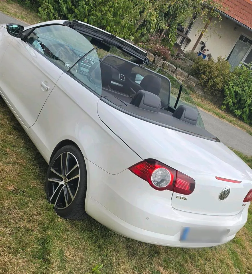 Volkswagen Eos