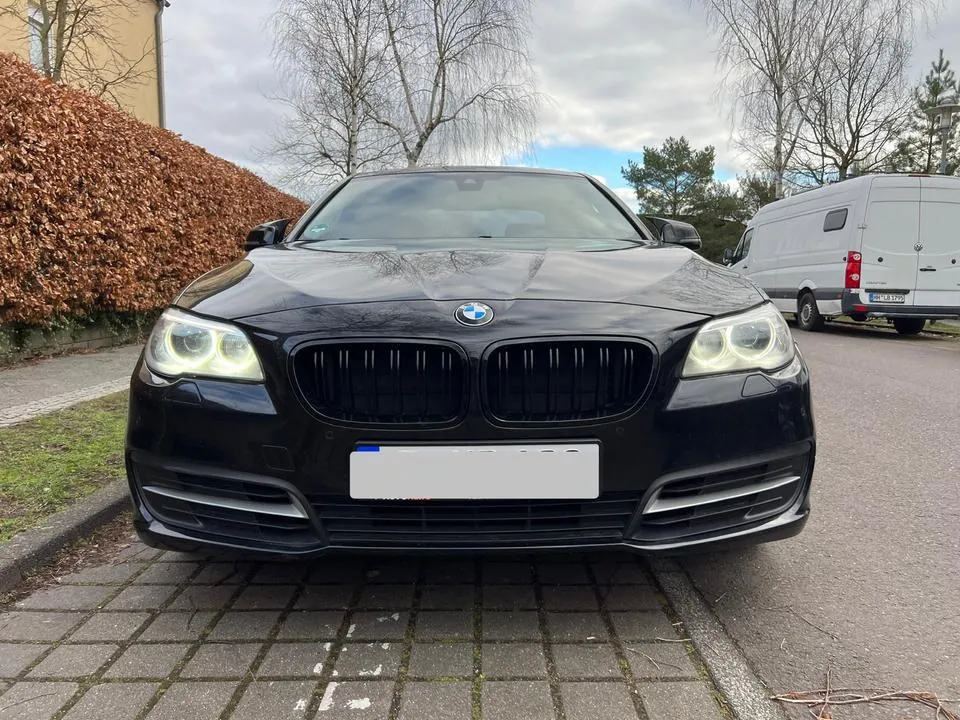 BMW 528I