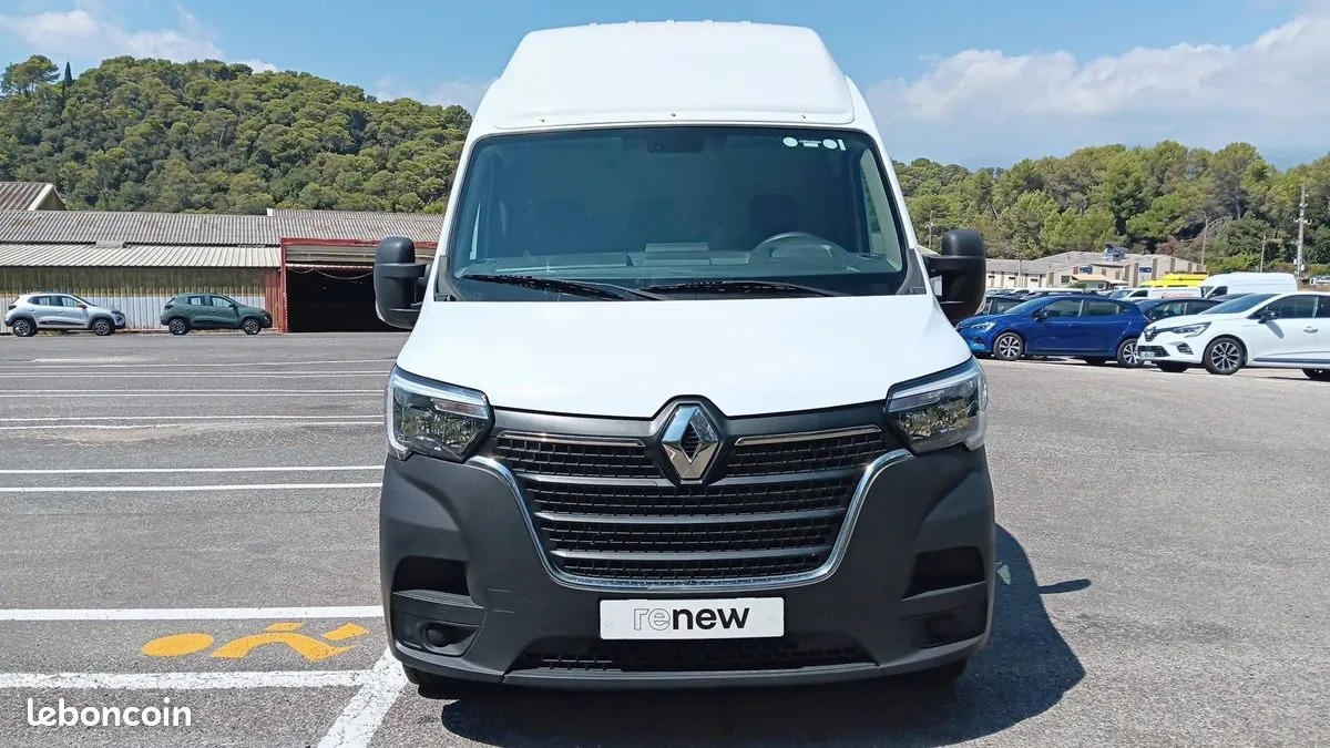 Renault Master 2024 photo 4