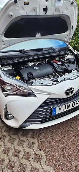 Toyota Yaris 2020 photo 2