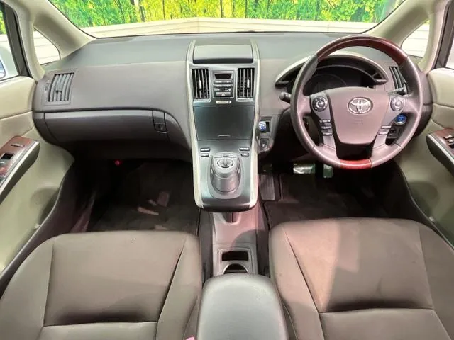 Toyota Sai 2011 photo 2