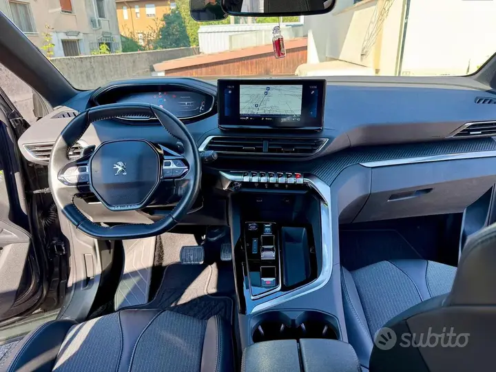 Peugeot 3008 2024 photo 2