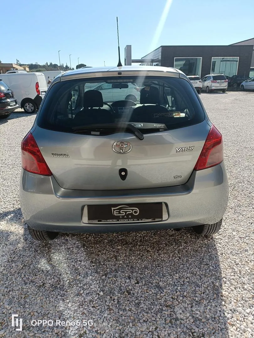 Toyota Yaris 2006 photo 5