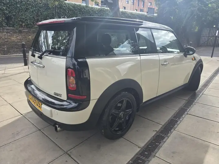 Mini Clubman 2009 photo 3