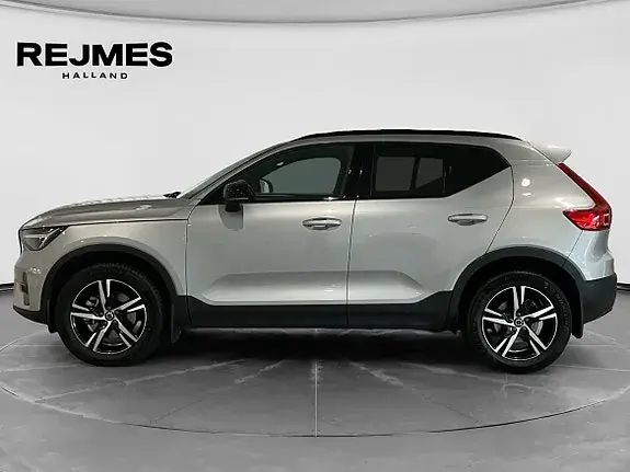 Volvo Xc40 2025 photo 3