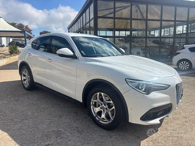 Alfa Romeo Stelvio 2018 photo 3