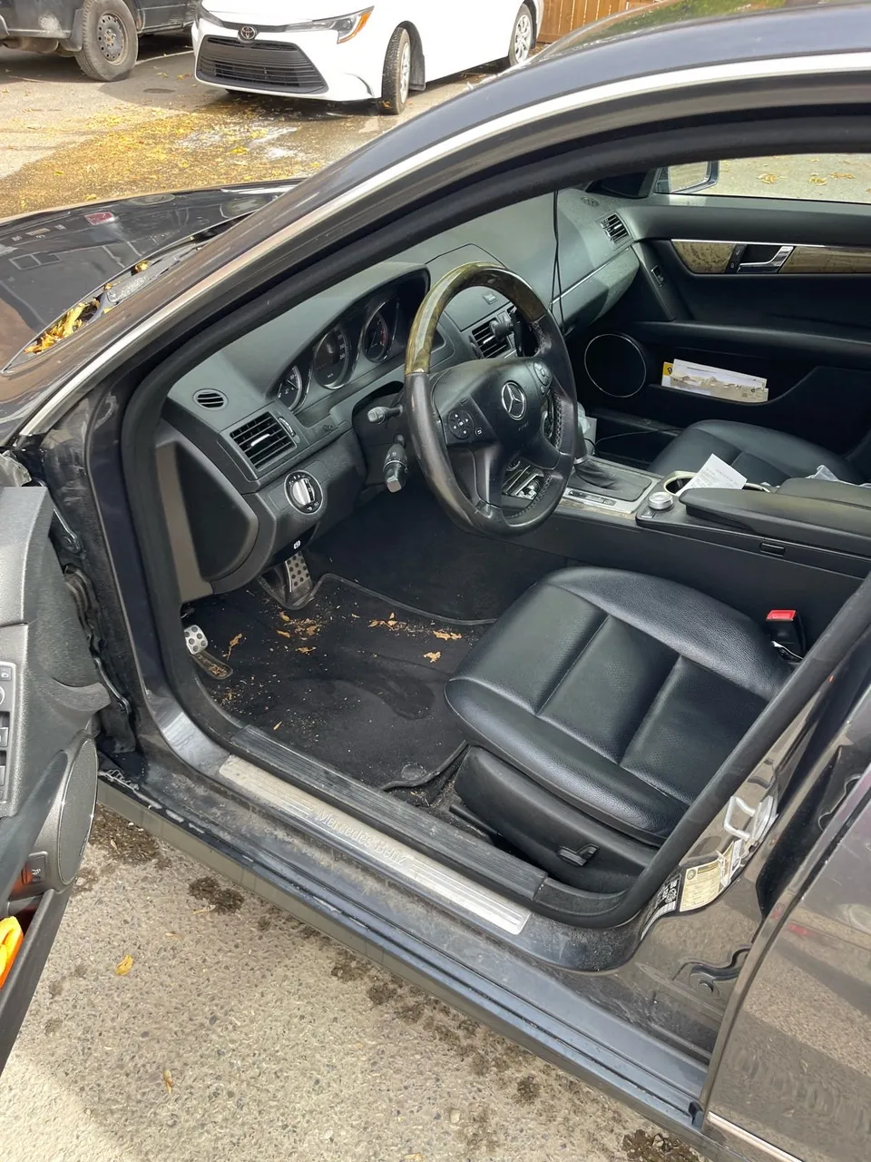 Mercedes-Benz C-Class 2010 photo 5
