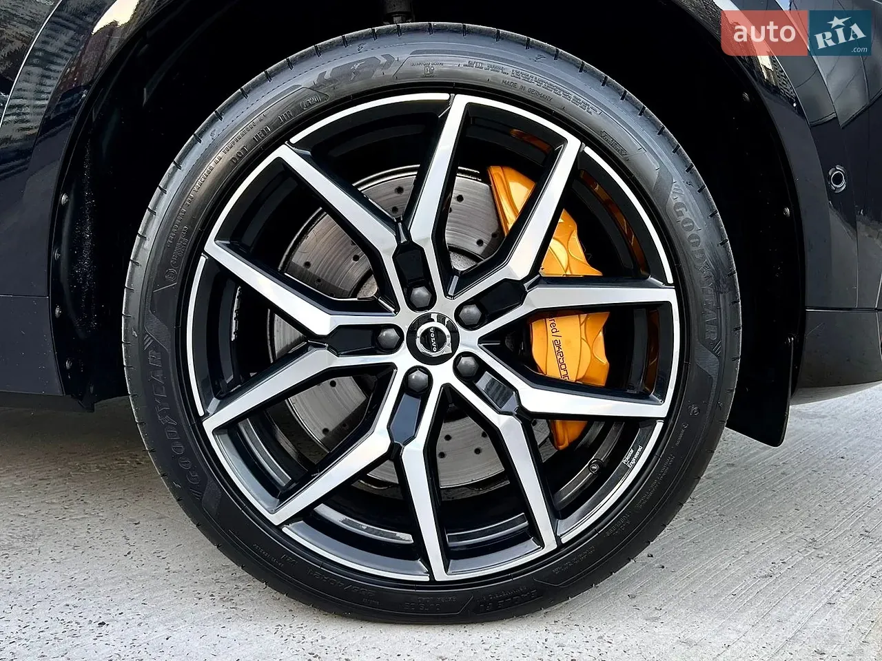 Volvo Xc60 2021 photo 2