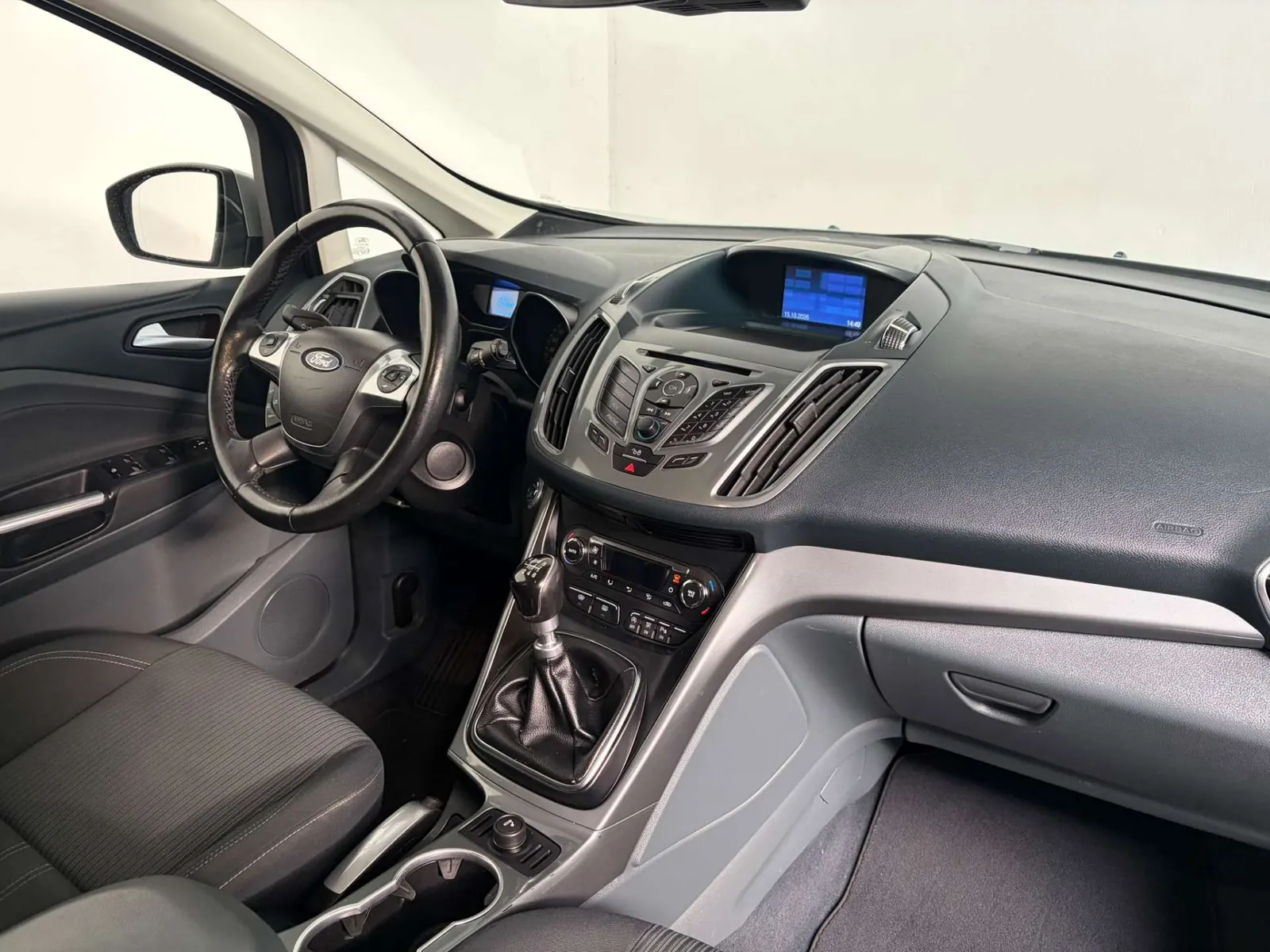 Ford C-Max 2014 photo 4