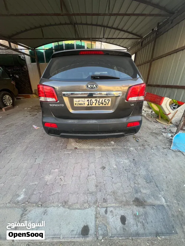 Kia Sorento 2011 photo 4