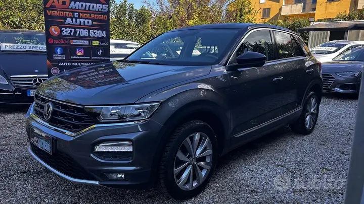 Volkswagen T-Roc 2019 photo 2