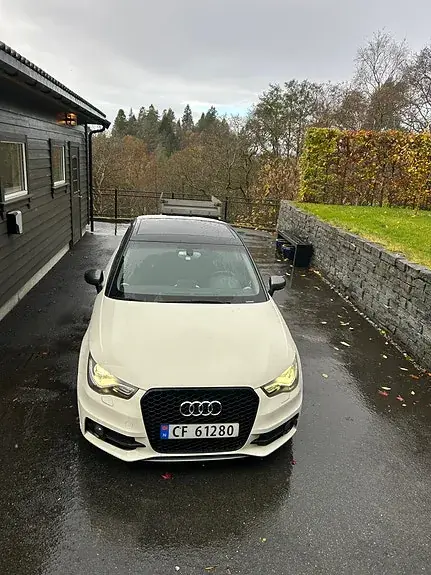 Audi A1 2011 photo 4