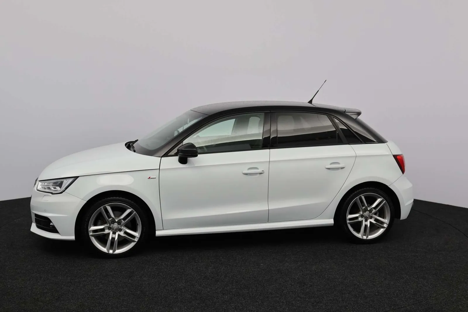Audi A1 Sportback 2015 photo 4