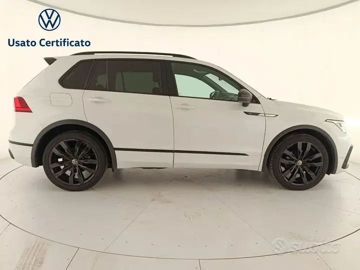 Volkswagen Tiguan 2022 photo 3