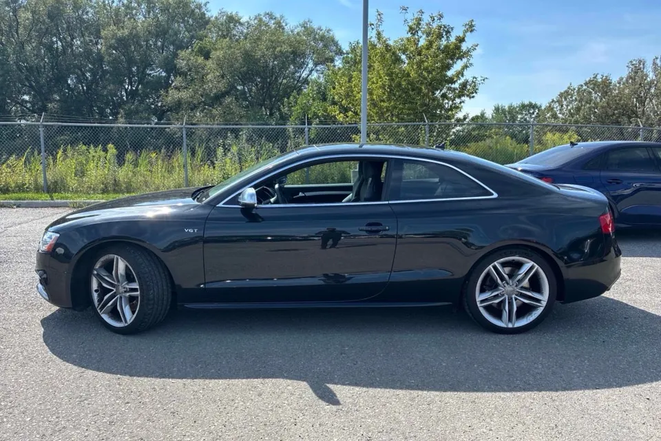 Audi S5 2013 photo 2