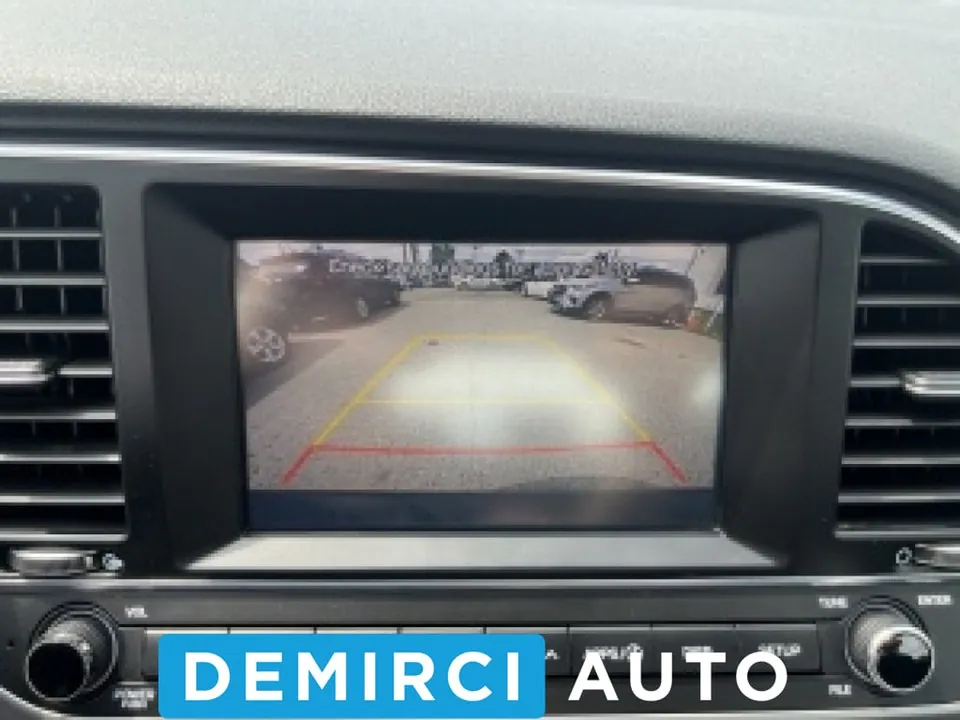 Hyundai Elantra 2017 photo 3