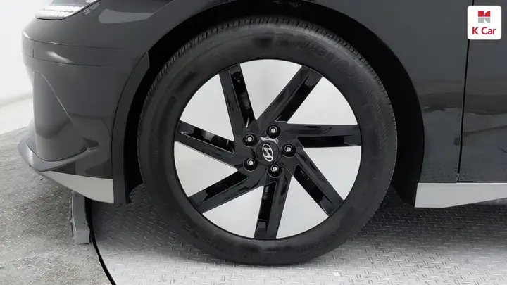 Hyundai Ioniq 6 2023 photo 5