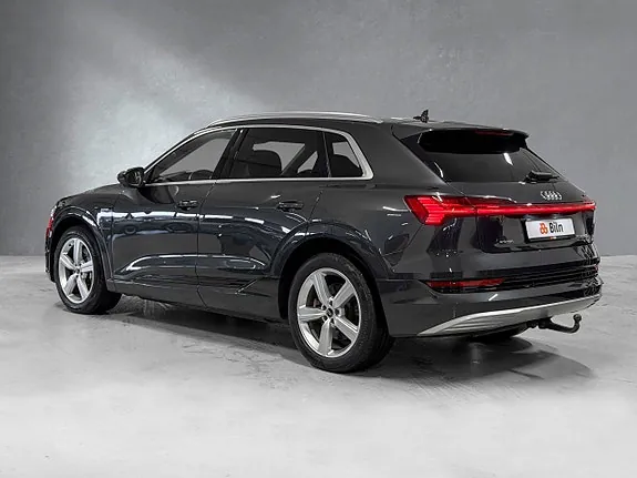 Audi E-Tron 2022 photo 3