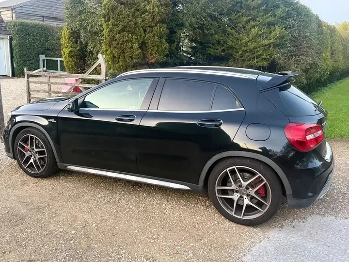 Mercedes-Benz Gla 2015 photo 4