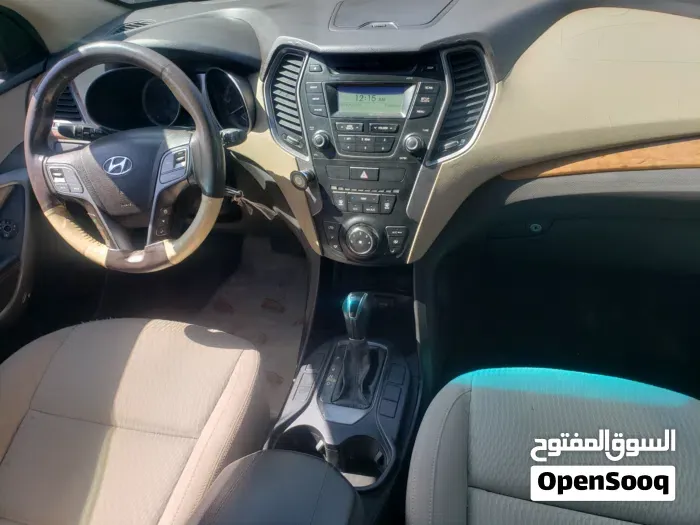 Hyundai Santa Fe 2014 photo 3