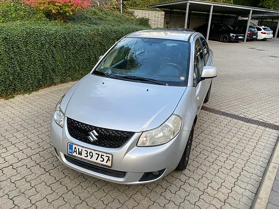 Suzuki Sx4 2010 photo 2