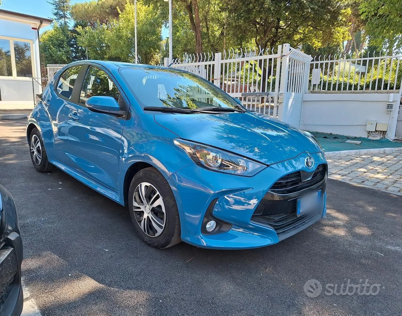 Toyota Yaris 2022 photo 2