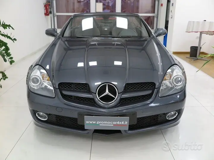 Mercedes-Benz Slk 2010 photo 2