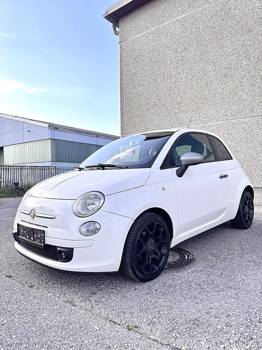 Fiat 500 2011 photo 2