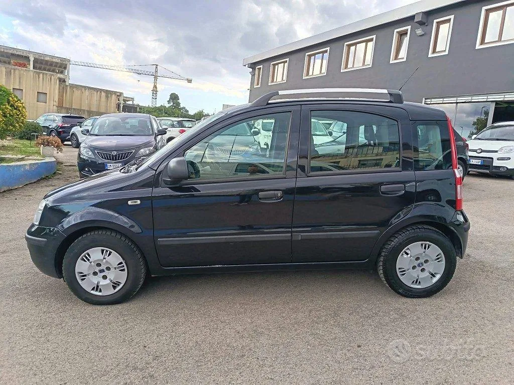 Fiat Panda 2011 photo 4