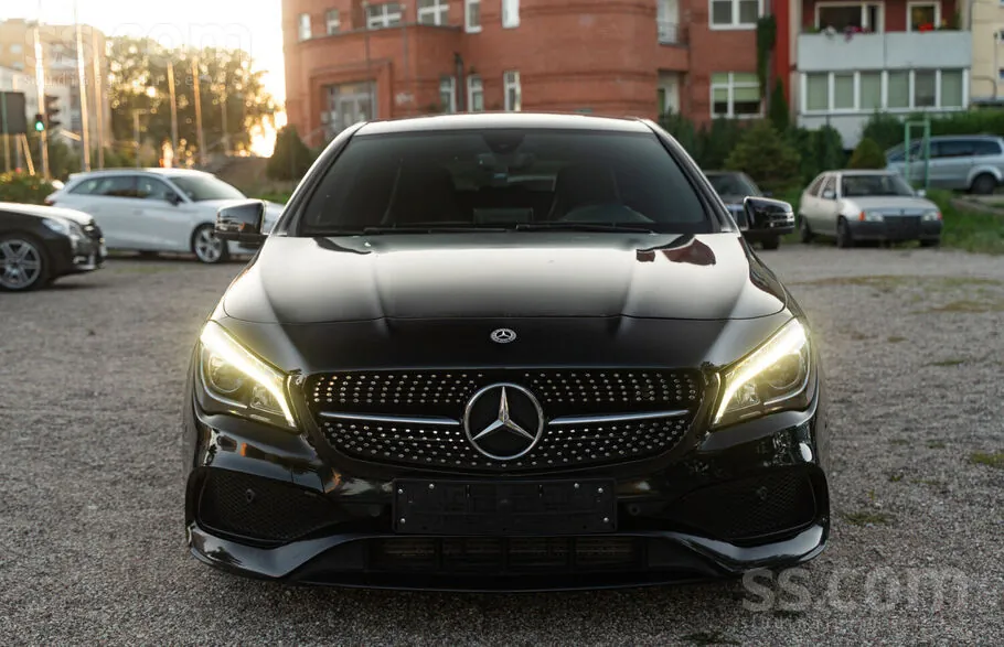 Mercedes-Benz Cla 180 2018 photo 2