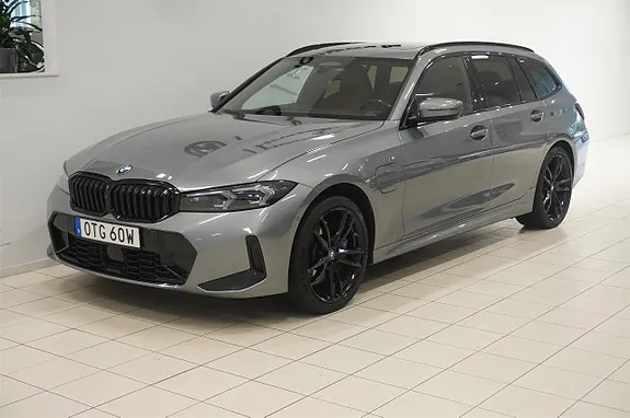 BMW 330E