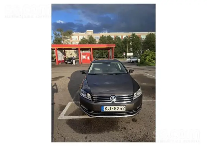Volkswagen Passat B7 2013 photo 4