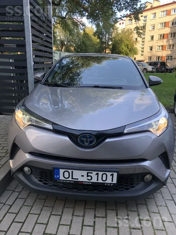 Toyota C-Hr 2018 photo 5