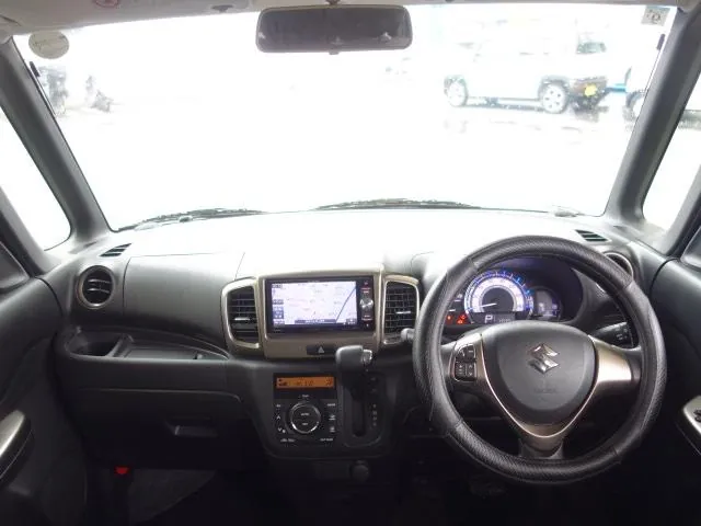 Suzuki Spacia 2017 photo 3