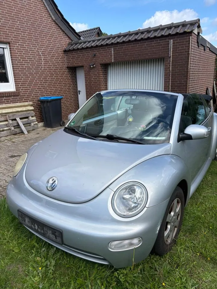 Volkswagen New Beetle Cabrio