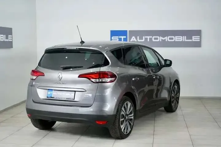 Renault Scenic 2017 photo 2