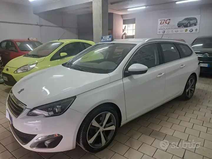 Peugeot 308 2016 photo 5