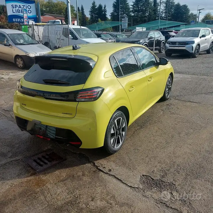 Peugeot 208 2026 photo 3