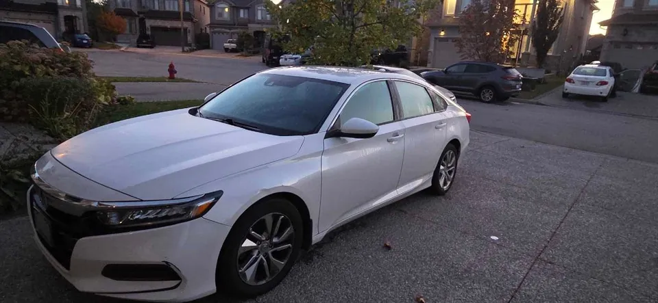 Honda Accord 2018 photo 2