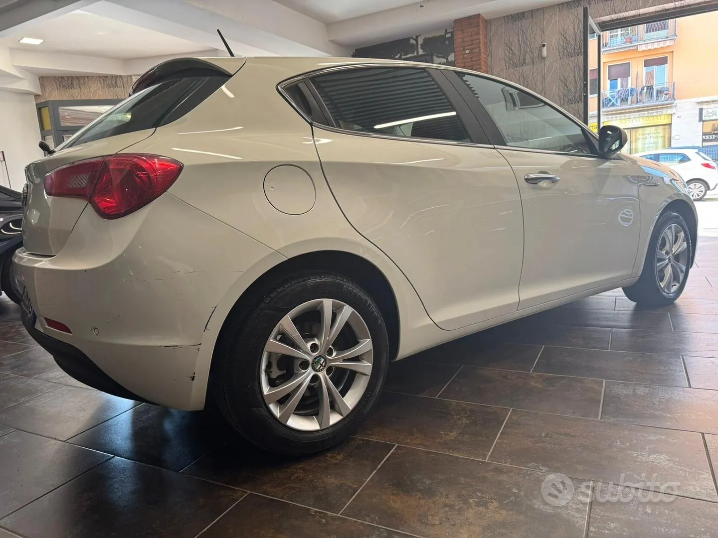 Alfa Romeo Giulietta 2013 photo 4